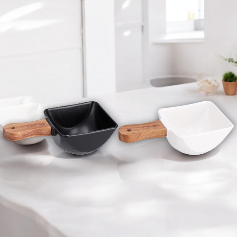 Set 2 Ciotole in Ceramica con Manico in Legno -  Nero e Bianca - 37x7x